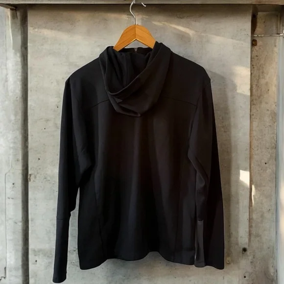 NWOT The North Face Men's Black Grey Performance Jacket! Large! New! - Picture 8 of 8